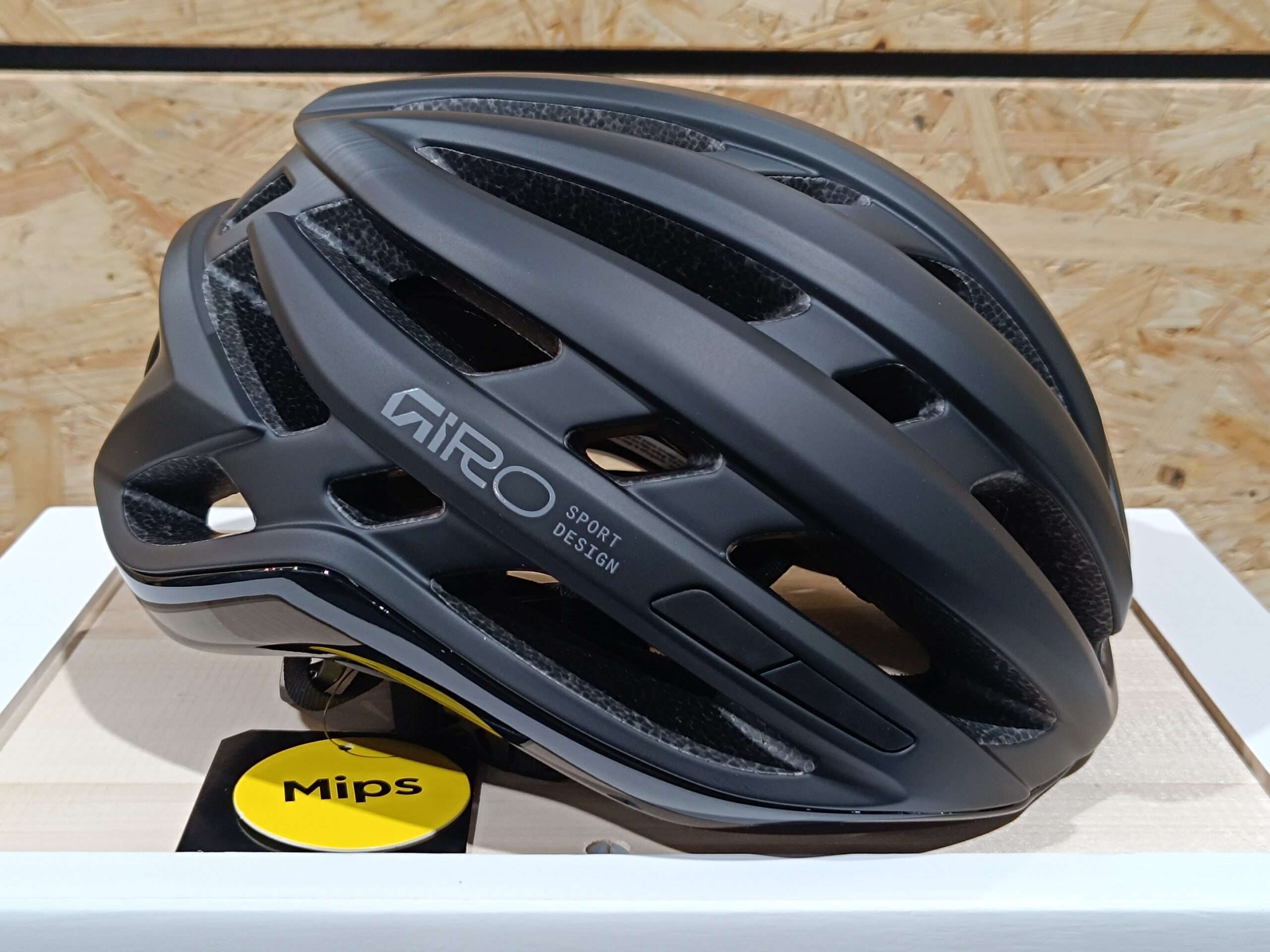 Kask GIRO AGILIS MIPS S (51-55cm)